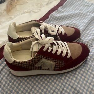 Very good condition Birdies sneakers